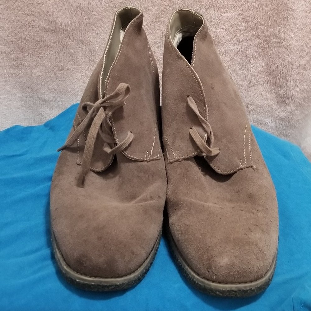 Andrew Marc suede chukka boots size 13